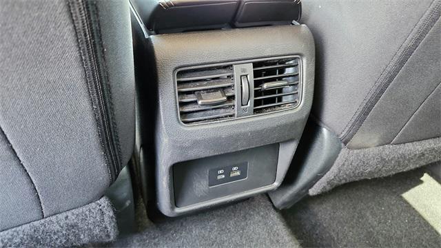 Photo of 2022 Caspian Blue Metallic Nissan Rogue