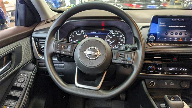 Photo of 2021 Caspian Blue Metallic Nissan Rogue