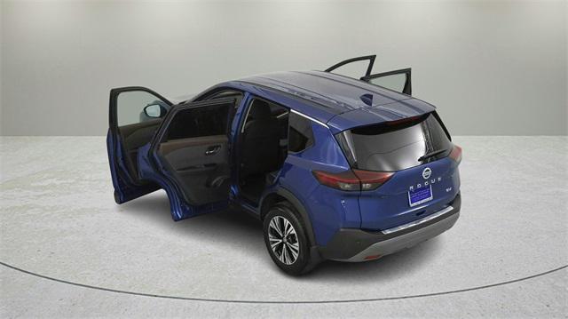 Photo of 2021 Caspian Blue Metallic Nissan Rogue