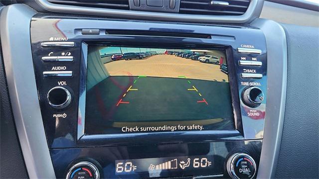 Photo of 2024 Super Black Nissan Murano