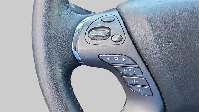 Photo of 2024 Super Black Nissan Murano