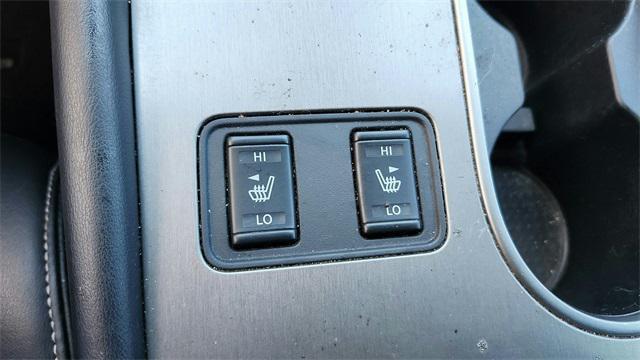 Photo of 2024 Super Black Nissan Murano