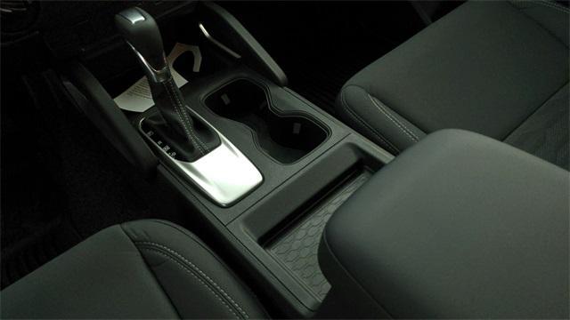 Photo of 2024 Glacier White Nissan Frontier