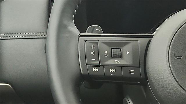 Photo of 2024 Gun Metallic Nissan Pathfinder