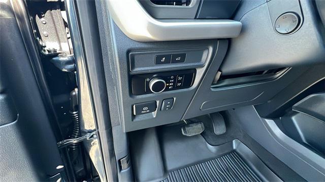Photo of 2024 Stone Blue Metallic Ford Expedition