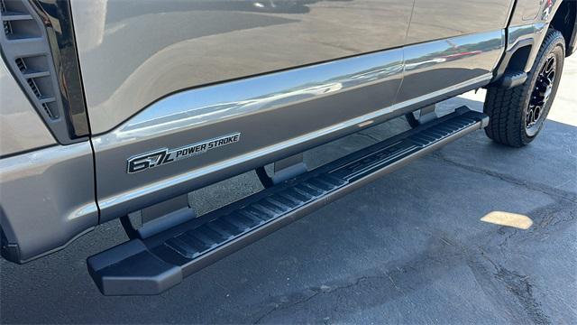 Photo of 2025 Carbonized Gray Metallic Ford F-250