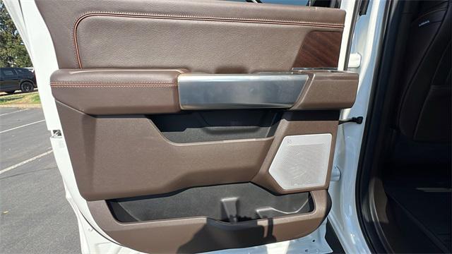 Photo of 2026 Star White Metallic Tri-Coat Ford F-250
