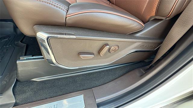 Photo of 2026 Star White Metallic Tri-Coat Ford F-250