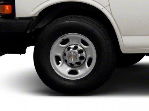 Photo of 2013 Summit White Chevrolet Express 2500