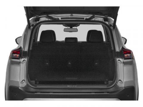 Photo of 2023 Sunset Drift Chromaflair/Super Black Nissan Rogue