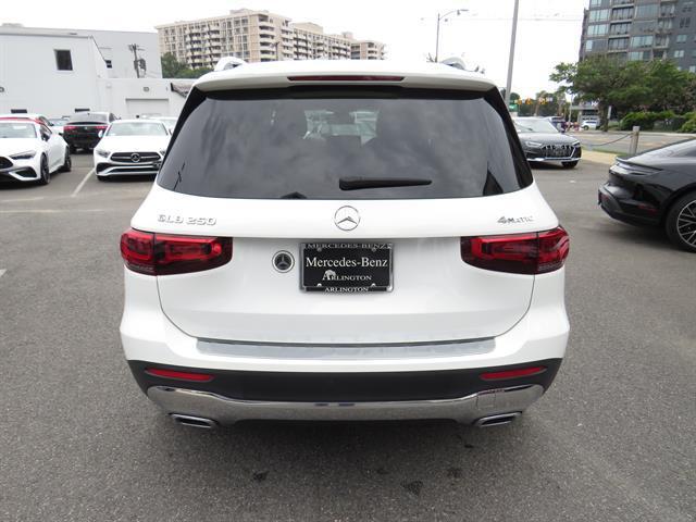 Photo of 2021 WHT Mercedes-Benz GLB 250