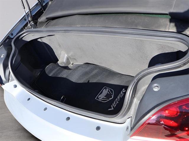 Photo of 2003 Viper Bright Silver Metallic CC/Black Soft Top Dodge Viper