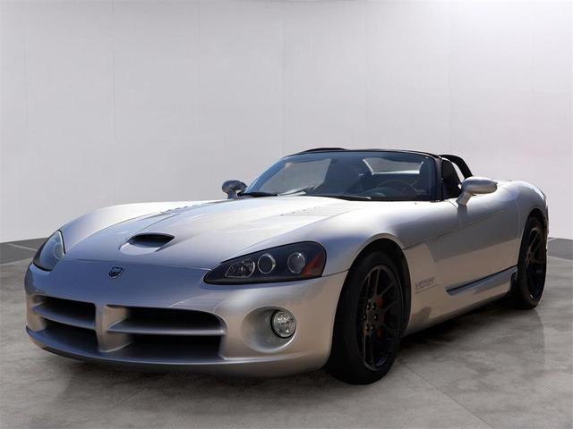 Photo of 2003 Viper Bright Silver Metallic CC/Black Soft Top Dodge Viper