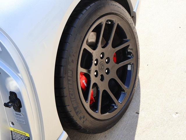 Photo of 2003 Viper Bright Silver Metallic CC/Black Soft Top Dodge Viper