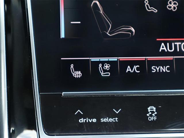 Photo of 2019 Samurai Gray Metallic Audi Q8