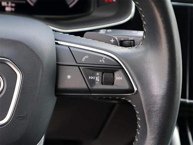 Photo of 2019 Samurai Gray Metallic Audi Q8