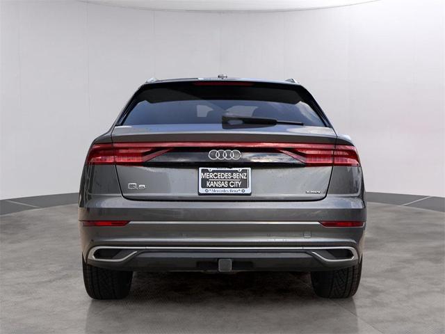 Photo of 2019 Samurai Gray Metallic Audi Q8