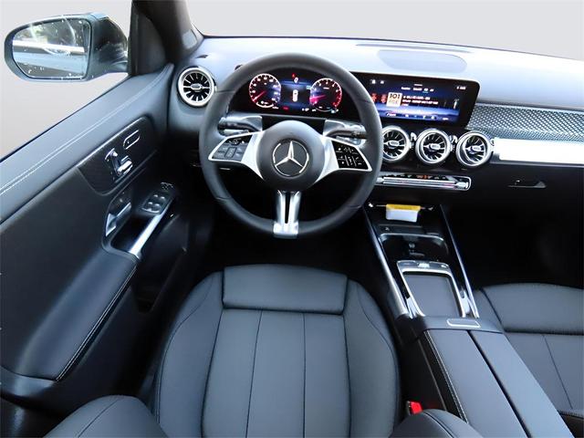 Photo of 2025 Night Black Mercedes-Benz GLB 250