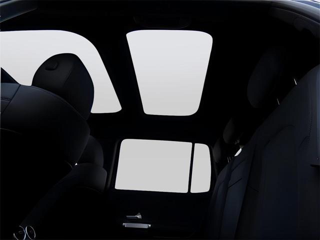 Photo of 2025 Night Black Mercedes-Benz GLB 250