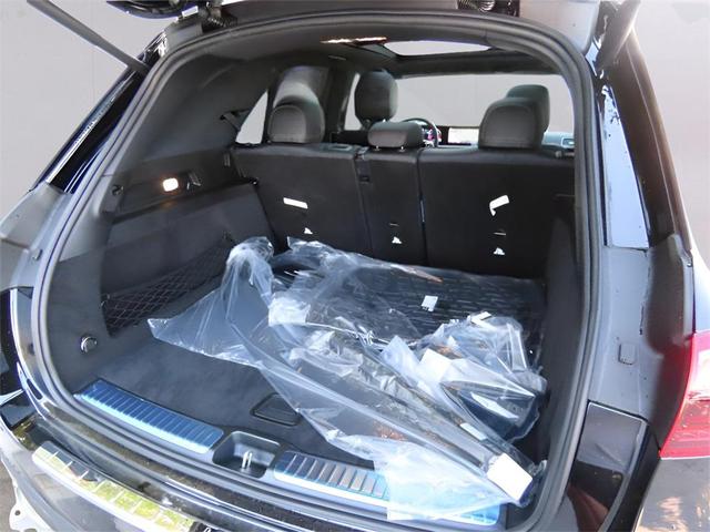 Photo of 2025 Obsidian Black Metallic Mercedes-Benz GLE 580