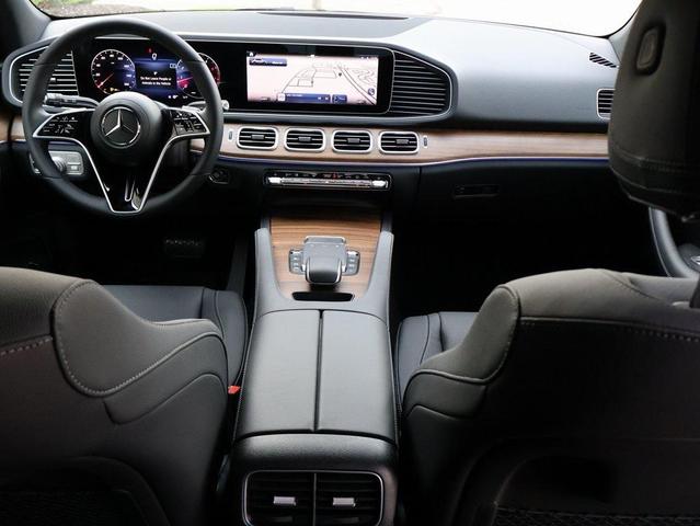 Photo of 2025 Obsidian Black Metallic Mercedes-Benz GLE 450