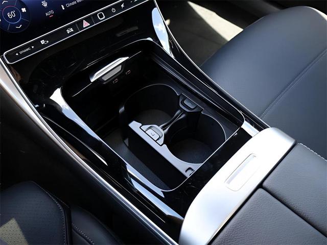 Photo of 2025 Black Mercedes-Benz C-Class