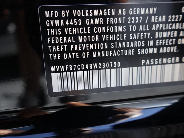Photo of 2024 Black Metallic Volkswagen Golf R