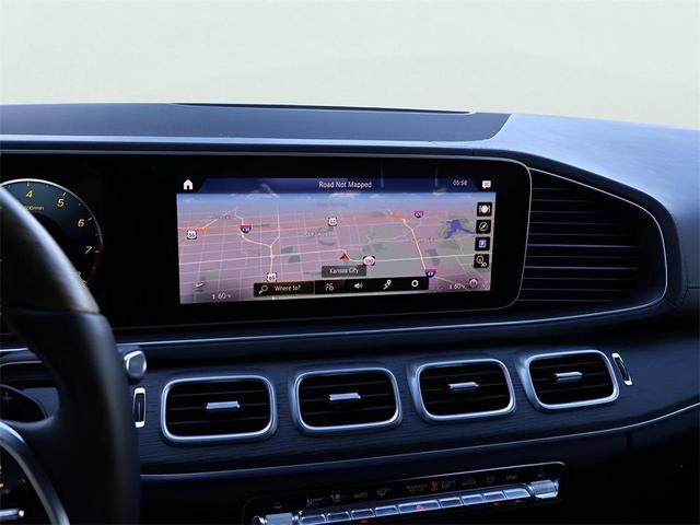Photo of 2022 Black Mercedes-Benz GLS 450