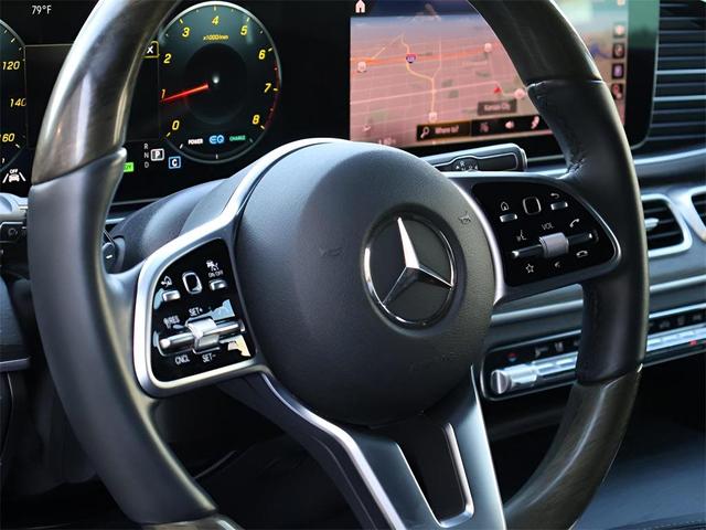 Photo of 2022 Black Mercedes-Benz GLS 450
