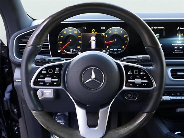 Photo of 2022 Black Mercedes-Benz GLS 450