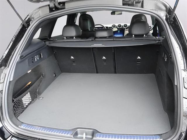 Photo of 2025 Black Mercedes-Benz GLC 300