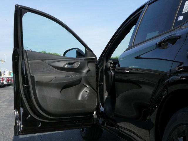 Photo of 2025 Ebony Twilight Metallic Buick Envista
