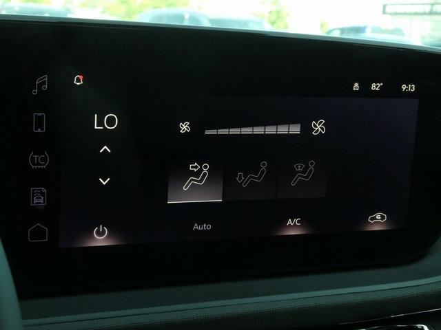 Photo of 2025 Ebony Twilight Metallic Buick Envista