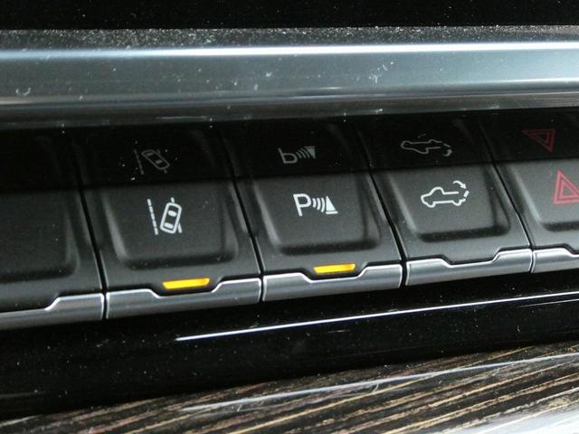 Photo of 2025 Summit White GMC Sierra 2500
