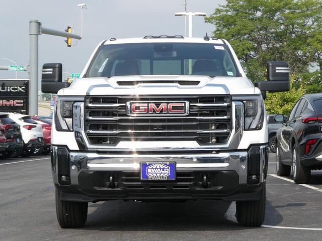 Photo of 2025 Summit White GMC Sierra 2500