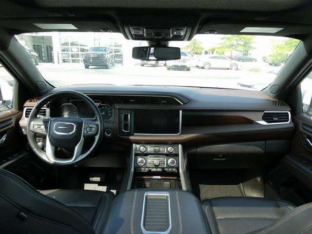 Photo of 2021 Summit White GMC Yukon