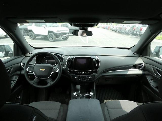 Photo of 2023 Sterling Gray Metallic Chevrolet Traverse