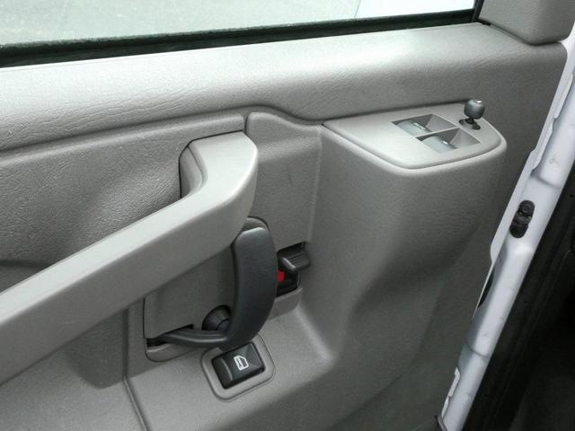 Photo of 2024 Summit White Chevrolet Express 2500