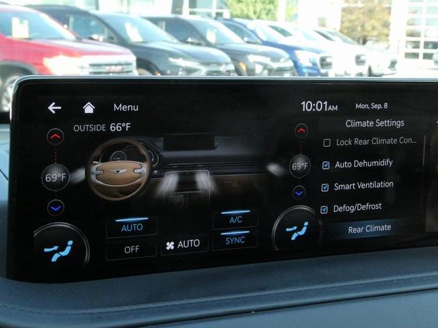 Photo of 2023 Himalayan Gray Genesis GV80