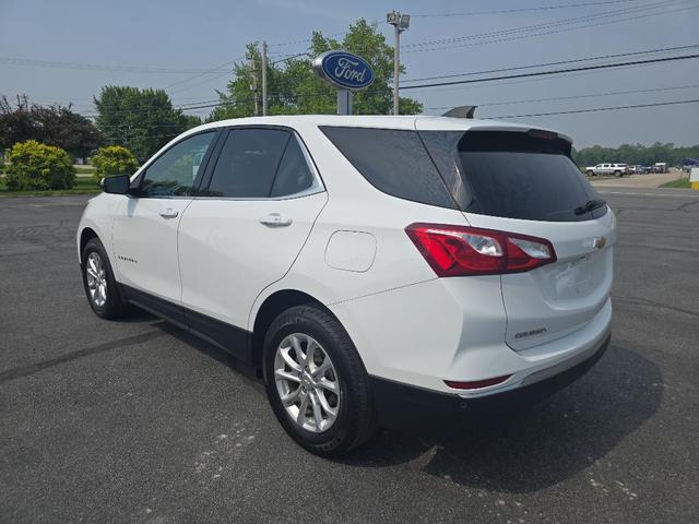 Photo of 2019 Summit White Chevrolet Equinox