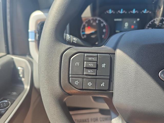 Photo of 2025 Oxford White Ford F-350