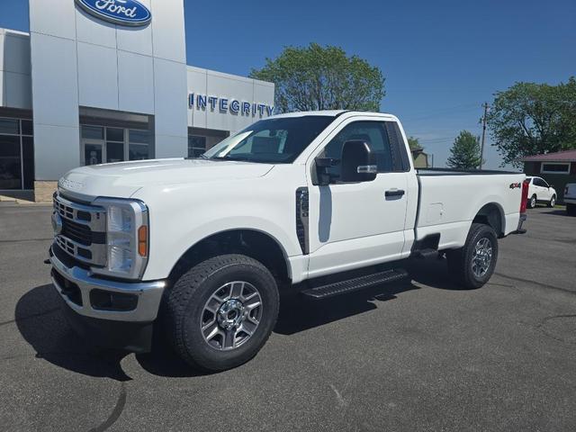 Photo of 2025 Oxford White Ford F-350
