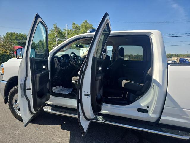Photo of 2019 Bright White Clearcoat RAM 2500