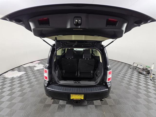 Photo of 2014 Tuxedo Black Metallic Ford Flex