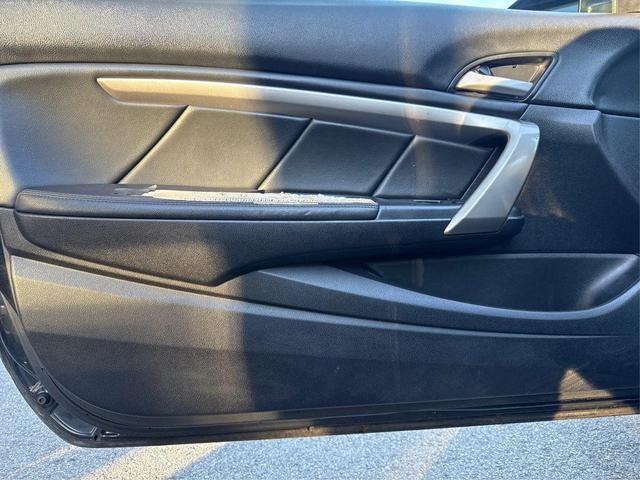 Photo of 2009 Black Honda Accord