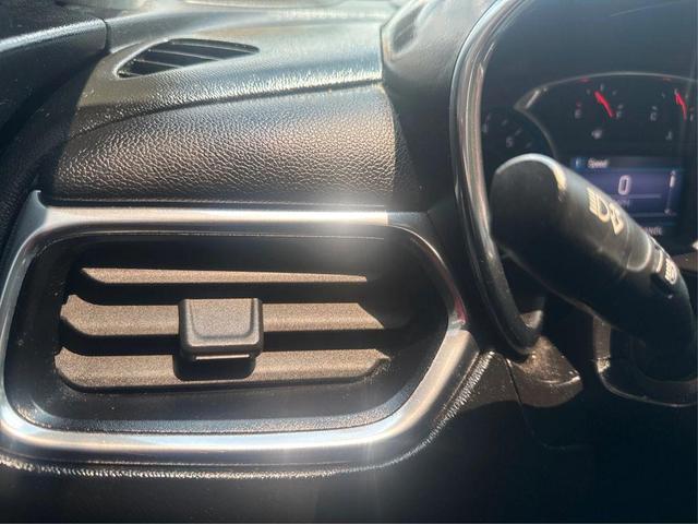 Photo of 2020 Black Chevrolet Equinox