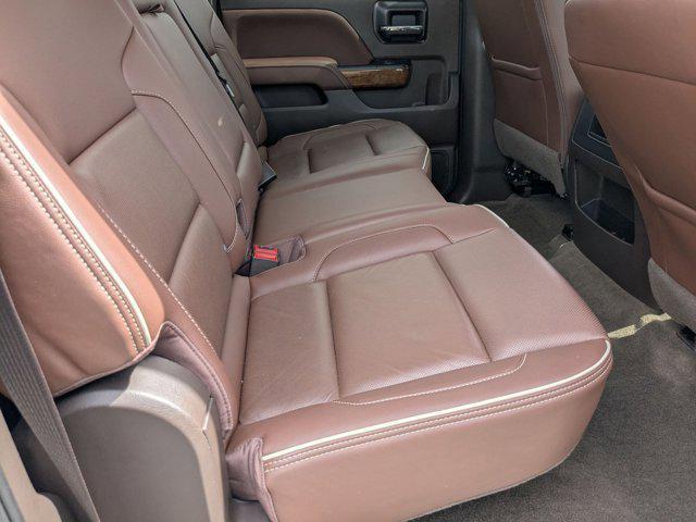Photo of 2018 Iridescent Pearl Tricoat Chevrolet Silverado 1500
