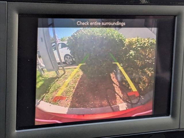 Photo of 2020 Velvet Red Pearlcoat Chrysler Pacifica