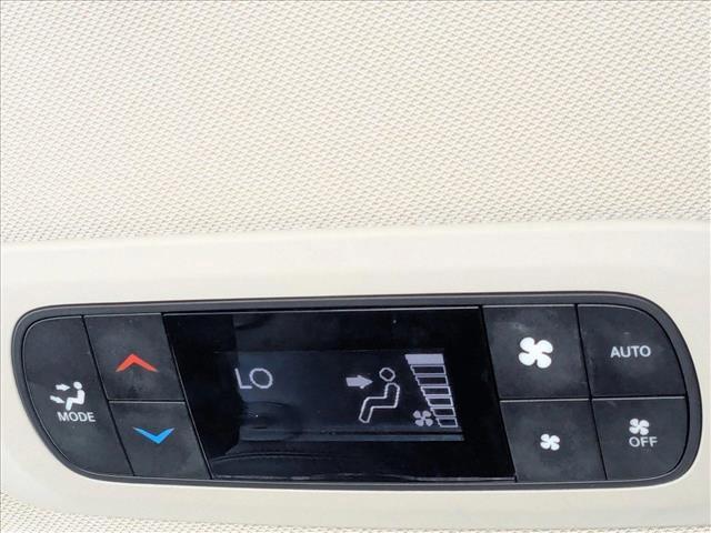 Photo of 2020 Velvet Red Pearlcoat Chrysler Pacifica