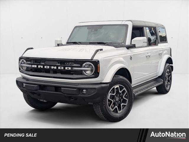 Photo of 2025 Oxford White Ford Bronco
